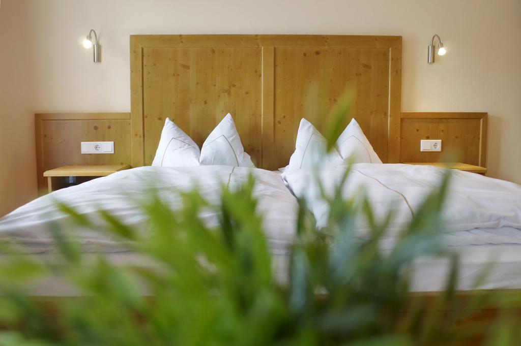 Hotel Zum Blauen Hecht Kipfenberg Pokój zdjęcie