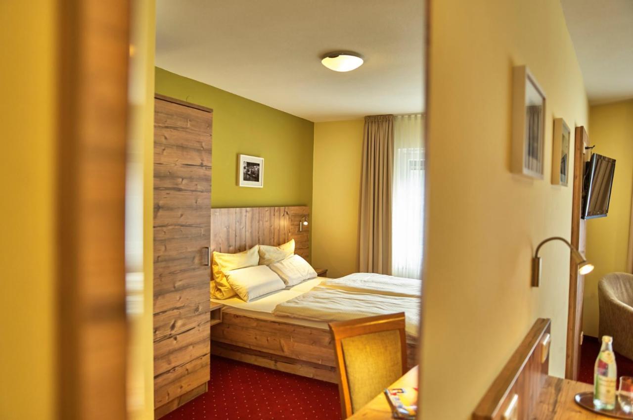 Hotel Zum Blauen Hecht Kipfenberg Zewnętrze zdjęcie